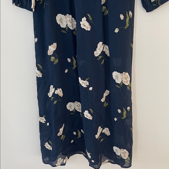 Reformation Navy Floral Long Sleeve Dress. - Picture 10 of 11